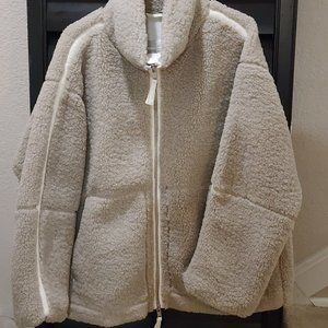 H-M sherpa oversized jacket nwt